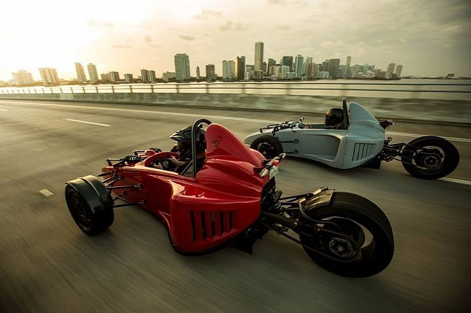 Khám phá siêu xe 3 bánh Scorpion P6