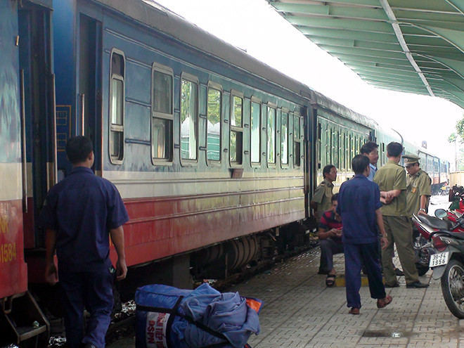 Phát hiện 14 kg ma túy đá trên tàu SE3 từ Hà Nội tới ga Biên Hòa