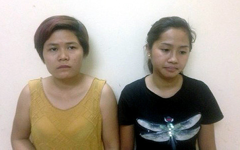 Vũ Thị Vân Anh (áo đen) và Hoàng Thị Anh. Ảnh: An ninh Thủ đô