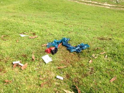 Hiện trường vụ án có nhiều vết máu loang lổ