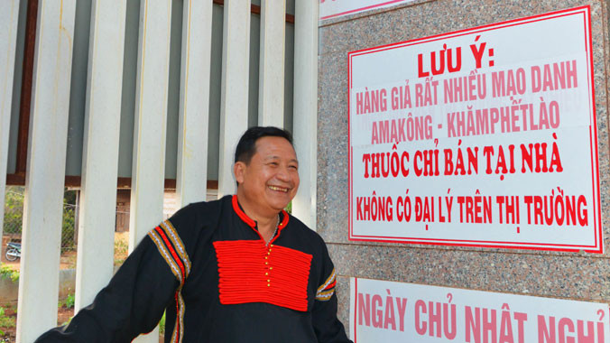 Khăm Phết Lào chỉ bán thuốc tại nhà