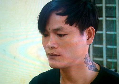 Huy cầm súng uy hiếp người đàn ông, lấy 6 triệu đồng