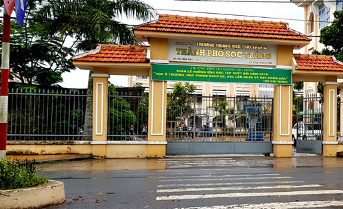 Trường THPT thành phố Sóc Trăng - nơi xảy ra sự việc