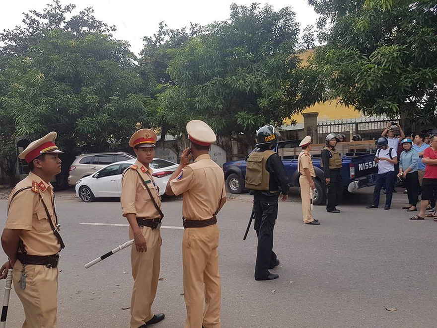 Hàng rào an ninh được thiết lập