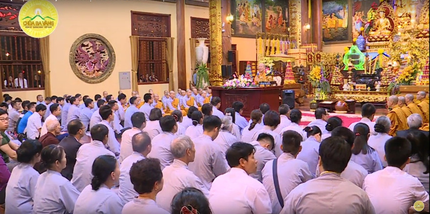 Trụ trì chùa Ba Vàng trực tuyến buổi thuyết pháp tối 21/3, bất chấp ý kiến của Giáo hội PGVN