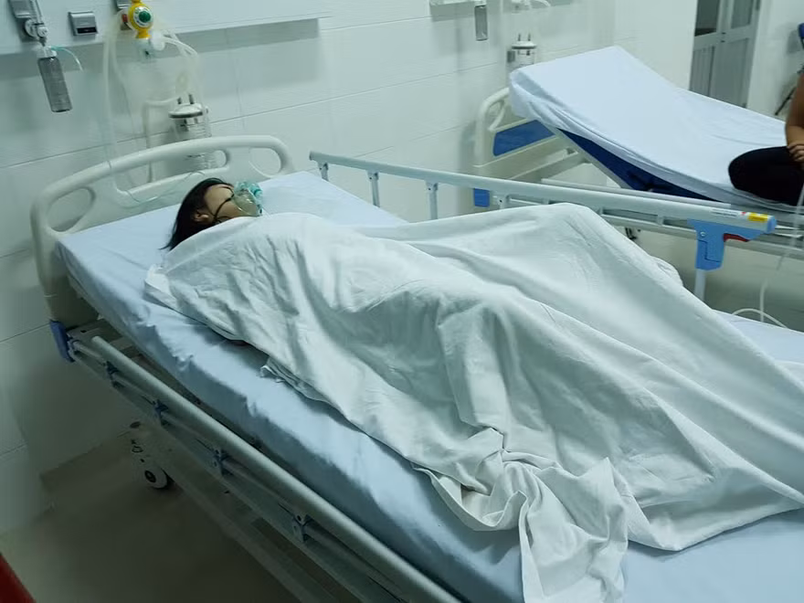 Nữ bệnh nhân được các bác sĩ Bệnh viện huyện Củ Chi phẫu thuật cứu sống