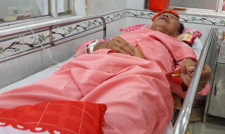 Ông Q. đang nằm cấp cứu tại Bệnh viện Chợ Rẫy