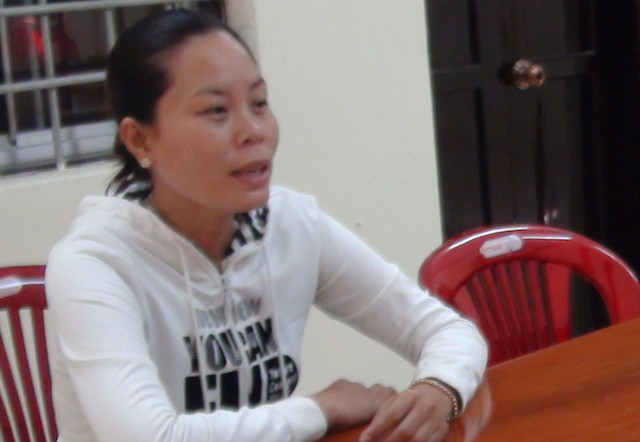 Hiệp bị khởi tố vì hất chảo dầu đun sôi vào mặt chồng