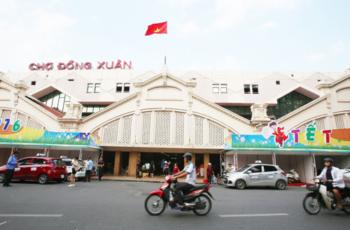 Chợ Đồng Xuân từng là trung tâm bán buôn lớn nhất miền Bắc. Ảnh: Ngọc Thành