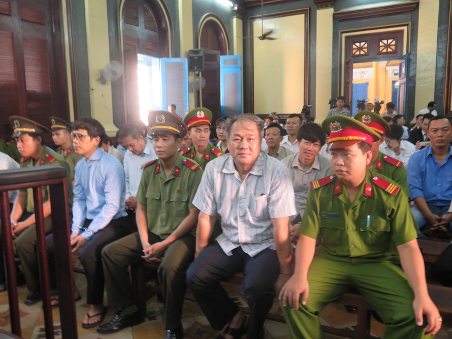Bị cáo Phạm Công Danh và các đồng phạm tại toà