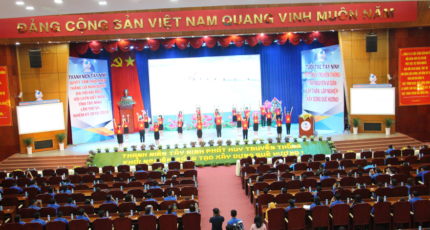 Toàn cảnh Đại hội Hội LHTN Việt Nam hôm nay 3/10.