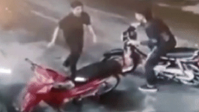 Hình ảnh nghi phạm sát hại nam tài xế taxi được cơ quan công an công bố. Nguồn: VTV 24