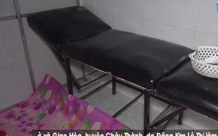 Chiếc ghế dùng để vui vẻ với khách của bà chủ và nhân viên