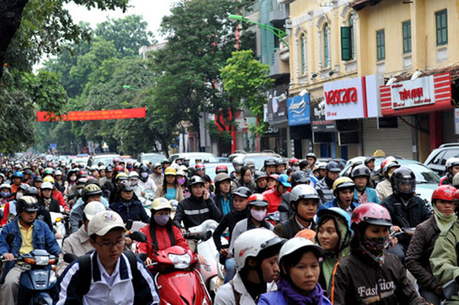 Với các chốt chống ùn tắc, hy vọng dịp Tết, Hà Nội không còn cảnh này.