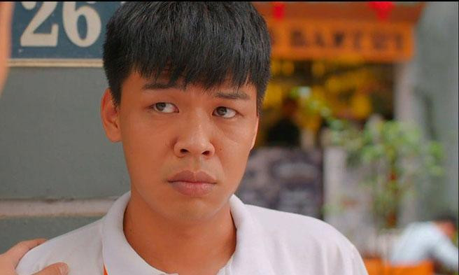 Trung Ruồi ‘kể khổ’ khi vào vai Long đần trong 11 Tháng 5 Ngày