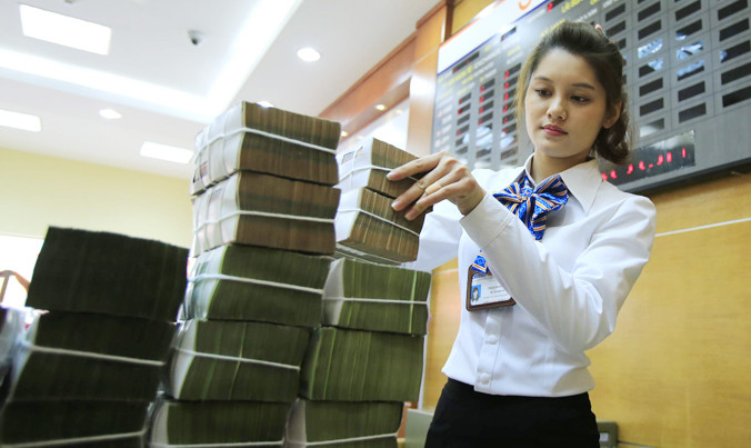 Thanh khoản vẫn căng tại một số ngân hàng