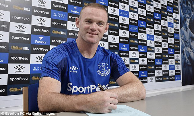 Wayne Rooney chính thức rời M.U sau 13 năm gắn bó
