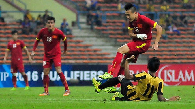 Olympic Việt Nam gặp tổn thất lớn khi vắng Huy Toàn.