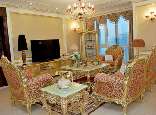Một căn hộ dát vàng giá khủng ở Hà Nội.