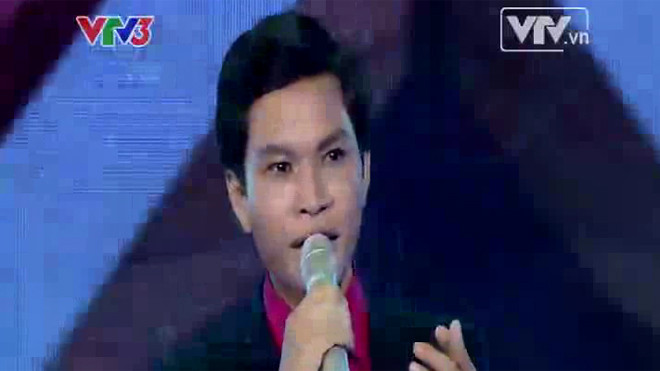 Quang Đại hát ‘Nỗi buồn hoa phượng’ đầy mê hoặc