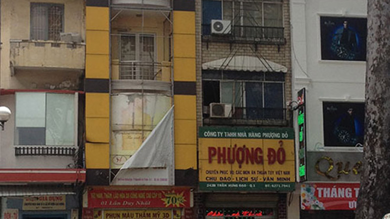  Nhà hàng Phượng Đỏ.