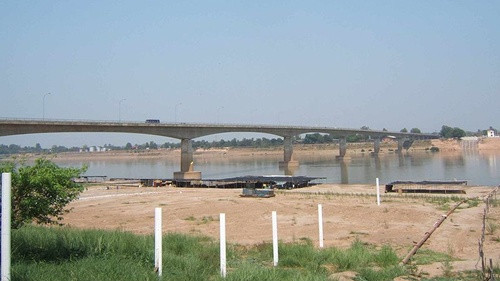 Cầu Hữu nghị Lào - Thái nối Viên Chăn với Nong Khai. Ảnh: Wikipedia.