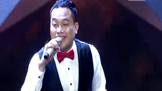 Bùi Khánh Bình hát ‘Chiếc áo bà ba’