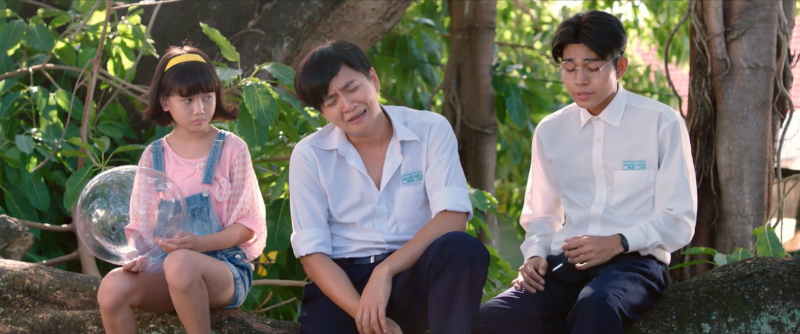 Ngô Kiến Huy khóc nhè trong phim "Cô gái đến từ hôm qua"