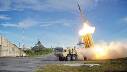 Hệ thống phòng thủ tên lửa THAAD của Mỹ. Ảnh: Global Military Review