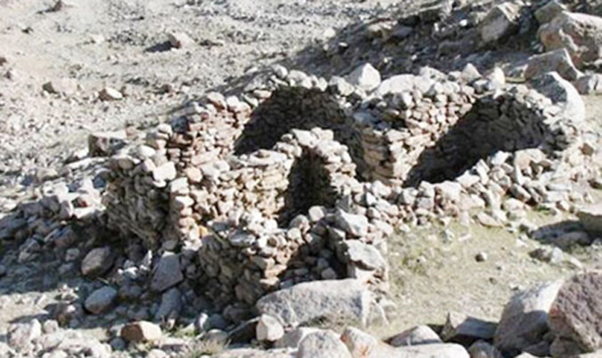 Rất khó để nói chính xác khi nào đạo Bon xuất hiện, nhưng có lẽ vào khoảng rất sớm trong lịch sử nhân loại.