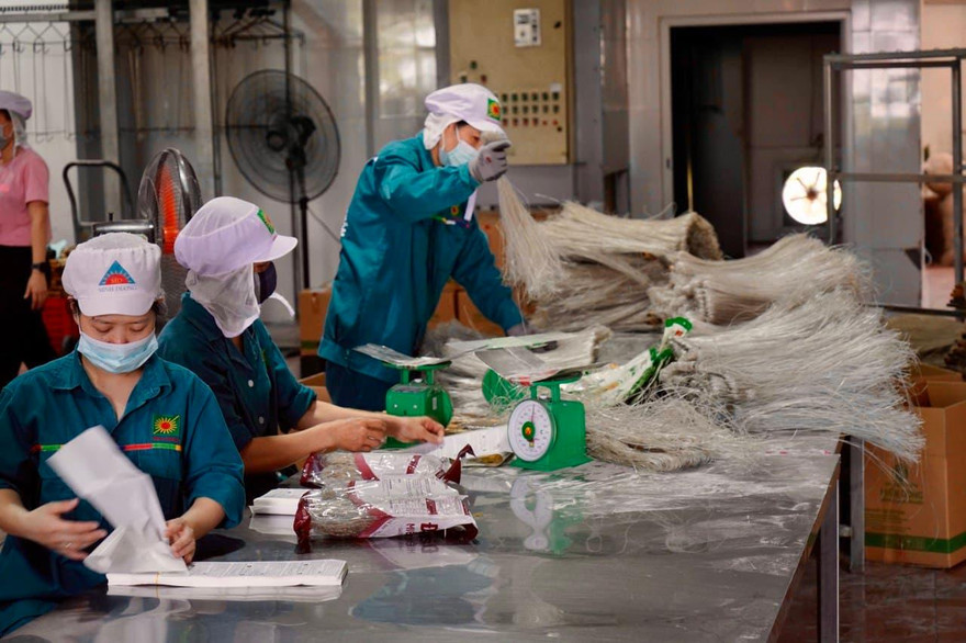 Một doanh nghiệp sản xuất hàng thực phẩm tại Hà Nội. Ảnh minh họa