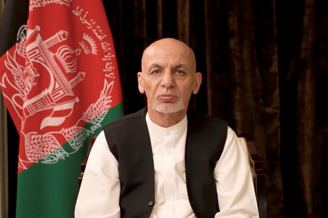 Ông Ashraf Ghani trong video đăng trên Facebook