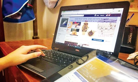 Kinh doanh qua mạng lợi nhuận cũng khá, vì tiết kiệm chi phí mặt bằng, nhân công, điện, nước, maketing... so với kinh doanh truyền thống. Ảnh minh họa