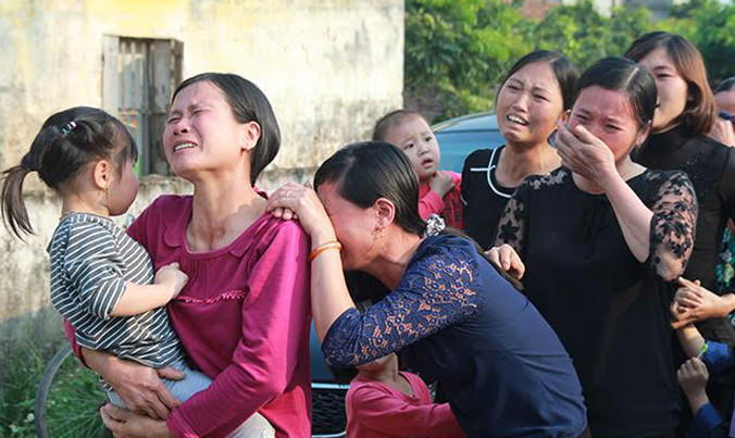 Quê nhà đón bé bị sát hại ở Nhật ngập nước mắt