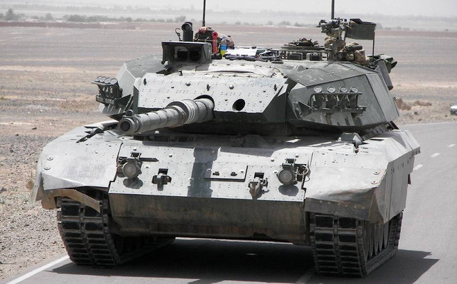 Chiến tăng “hàng hiếm” của NATO còn sống sót sau kỷ nguyên Chiến tranh Lạnh