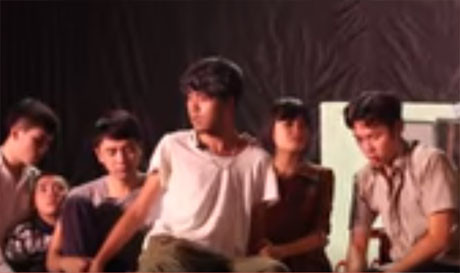 Xúc động liveshow kịch sinh viên trường báo - “Bố nói đi“