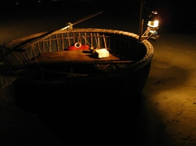  Một ngư dân tử nạn khi câu mực 