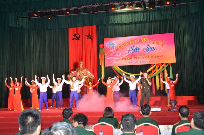 Một số tiết mục văn nghệ tại chương trình.