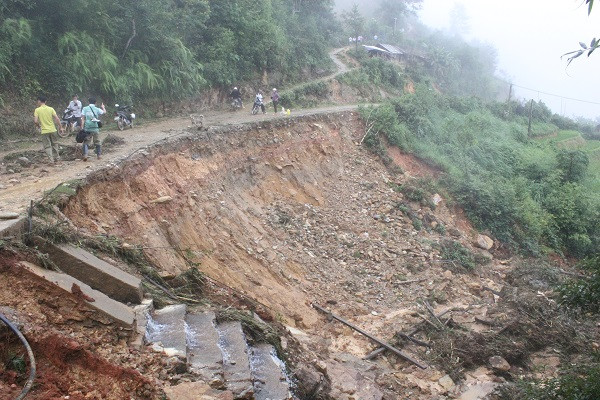 Đường vào Kim Nọi sáng nay, 4/8. Ảnh: Dân Trí.