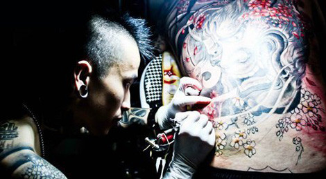 Thế giới hình xăm từ giang hồ tới... showbiz