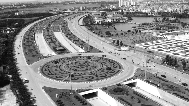 Đại lộ Thăng Long. Ảnh: Sỹ Lực