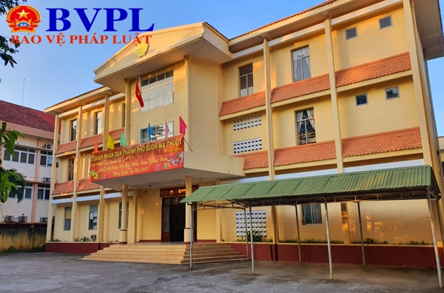Trụ sở TAND TP Buôn Ma Thuột nơi xảy ra vụ việc. Ảnh: BVPL