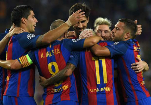 Barca lấy lại niềm tin sau chiến thắng đậm. Ảnh: Reuters.