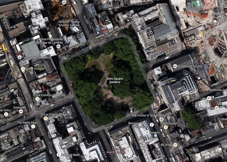 "Căn cứ" săn người ngoài hành tinh nằm trong Quảng trường Soho.