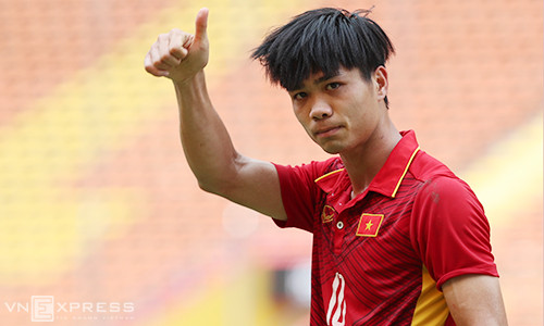 Công Phượng cho biết sẽ cố gắng nhiều hơn nữa vì còn bỏ lỡ nhiều cơ hội. Ảnh: Đức Đồng.