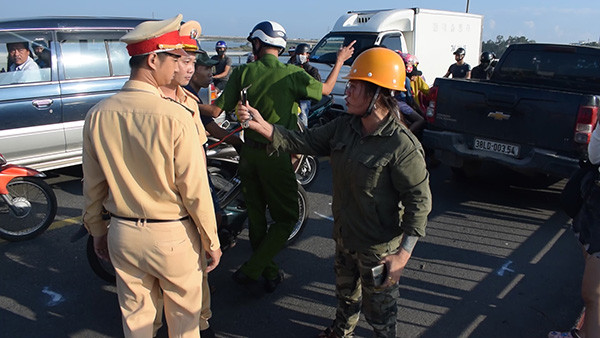 Bà Nguyễn Thị Hà gây cản trở lực lượng Công an làm nhiệm vụ