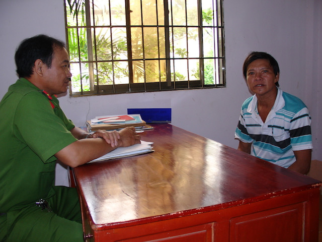 Nghi phạm tại cơ quan điều tra