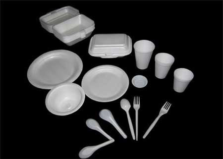 Phát hiện chất nghi gây ung thư trong cốc, hộp xốp