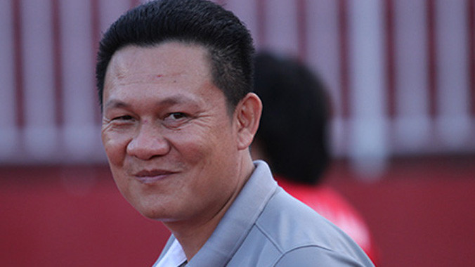 HLV Nguyễn Quốc Tuấn hạnh phúc với chiến thắng của HA Gia Lai. Ảnh: Trọng Vũ.