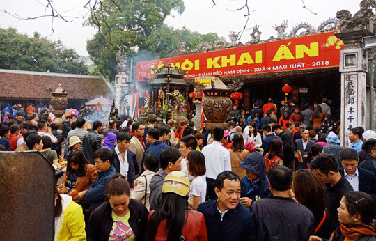 Đền Trần Nam Định - nơi xảy ra sự việc đánh nhau giữa các "thầy" viết sớ